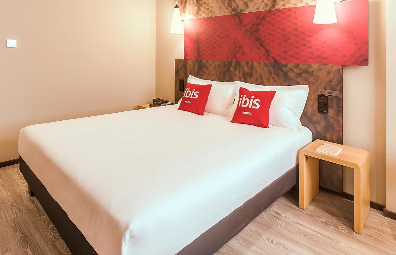 ibis Zhengzhou Longhai Road Ngoại thất bức ảnh