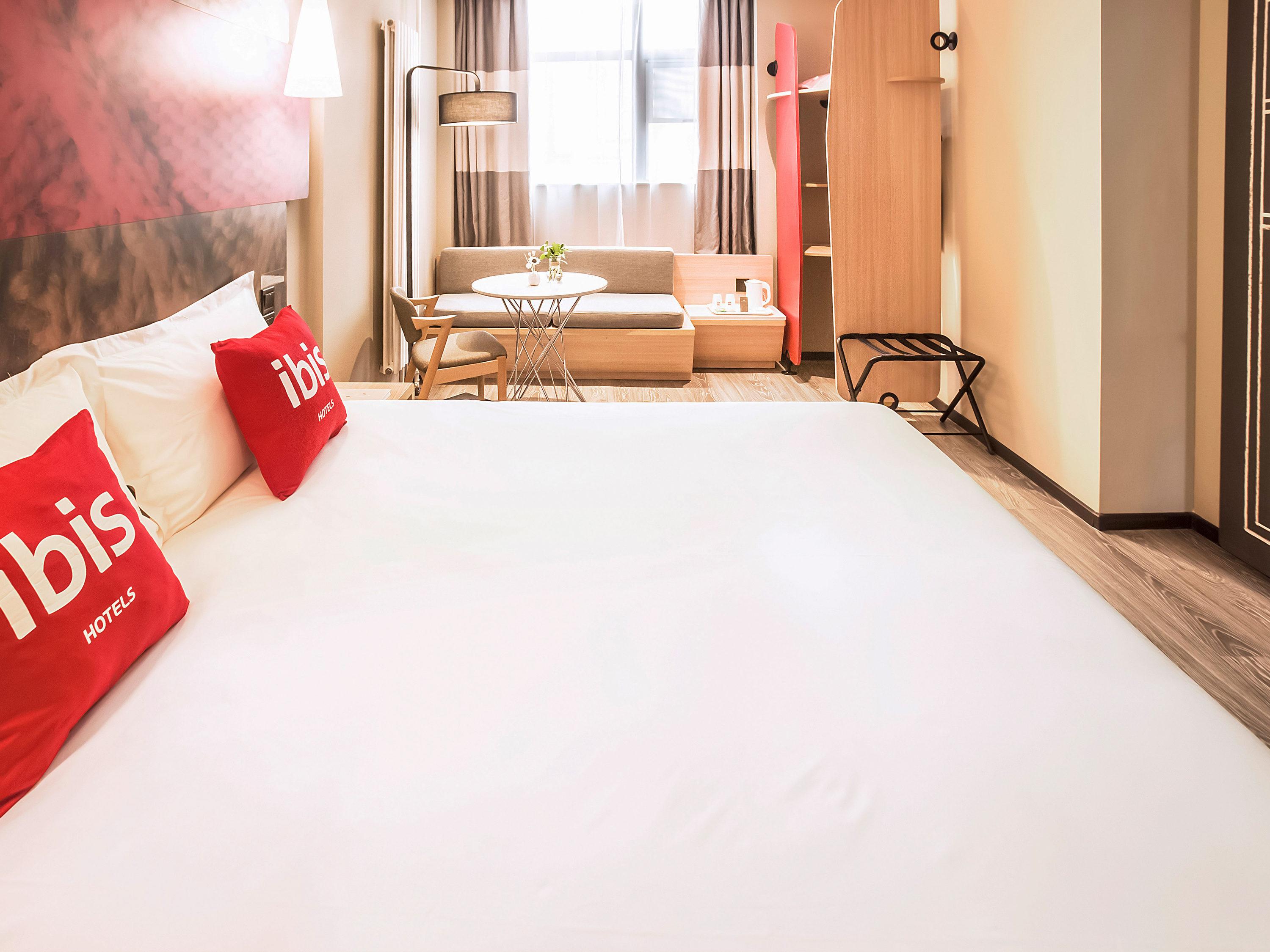 ibis Zhengzhou Longhai Road Ngoại thất bức ảnh