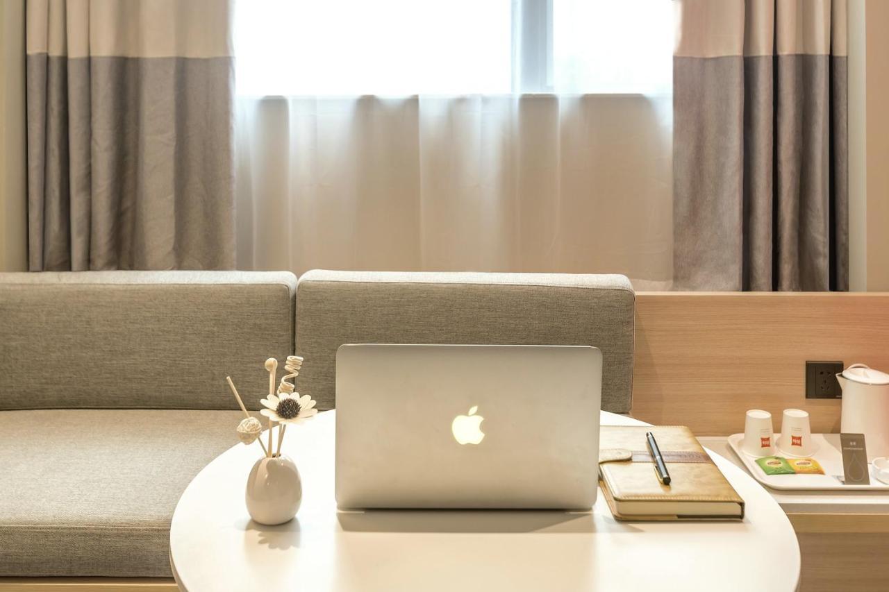 ibis Zhengzhou Longhai Road Ngoại thất bức ảnh